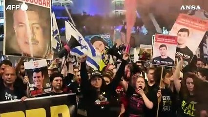 Tel Aviv, la manifestazione del sabato per gli ostaggi