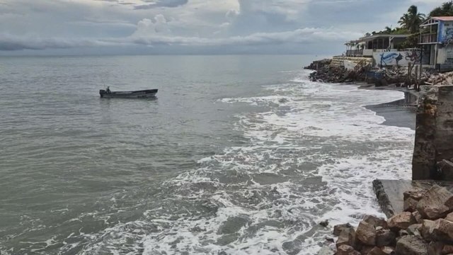 Sinaproc advierte de fuertes oleajes en playas de Coclé