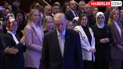 Cumhurbaşkanı Erdoğan'ın uçağında "adaylık" sorusunun yasaklandığı iddia edildi