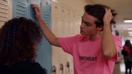 Ginny-and-Marcus-I-m-I-m-on-my-period-Ginny-Georgia-2x04