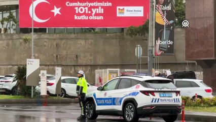 Tüyleri diken diken eden kareler: Saat 9'u 5 geçe hayat 1 dakikalığına durdu