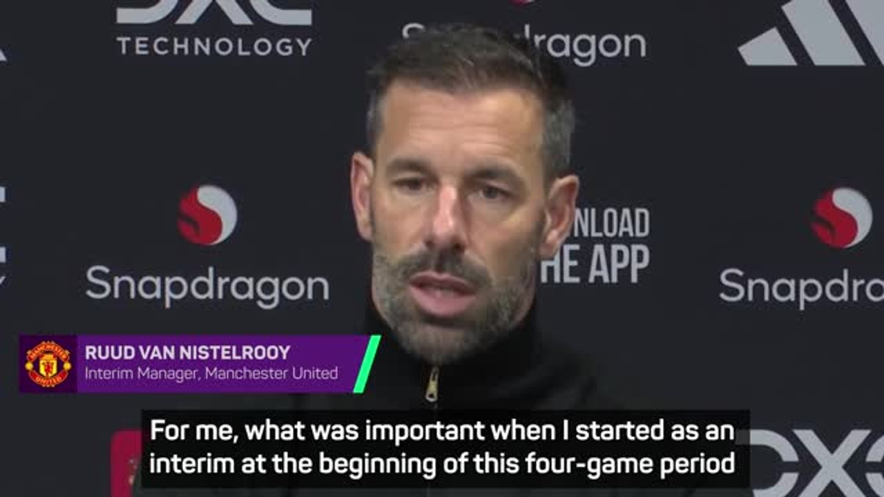 Van Nistelrooy addresses Amorim adaptation fears for Man United