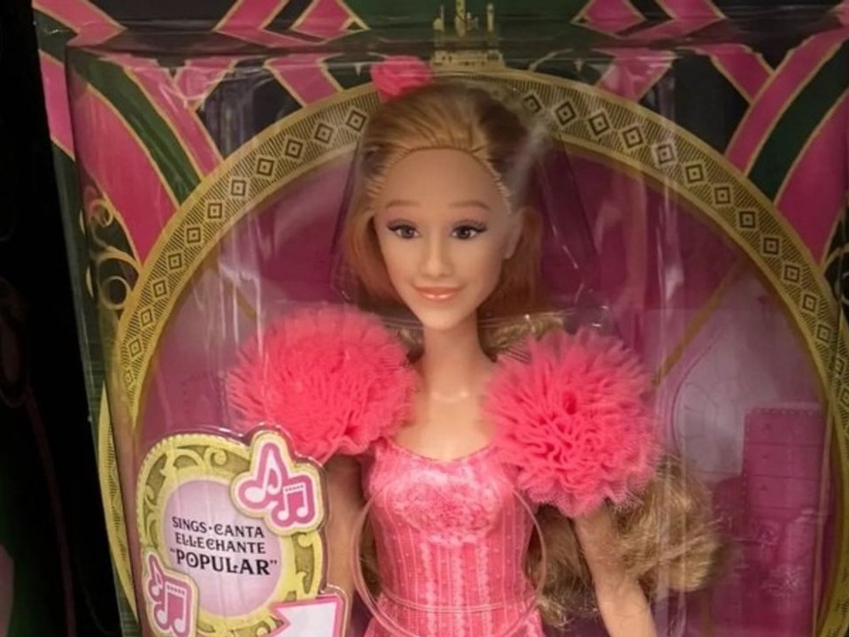 Mattel druckte Link zu Pornoseite auf 'Wicked'-Puppen