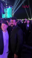 حسين الجسمي يرحب بالحضور من حفلته بالأهرامات بمصر