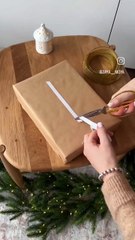 Gift Wrapping Idea via: @zaya__moya