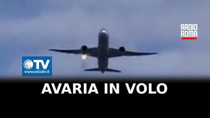 Avaria in volo, a fuoco motore di un aereo in decollo da Fiumicino: ipotesi bird-strike