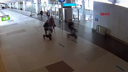 Barbaros Şansal gözaltına alındı