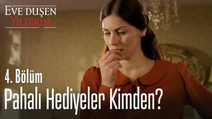 Eve gelen paketler kimden? - Eve Düşen Yıldırım 4. Bölüm