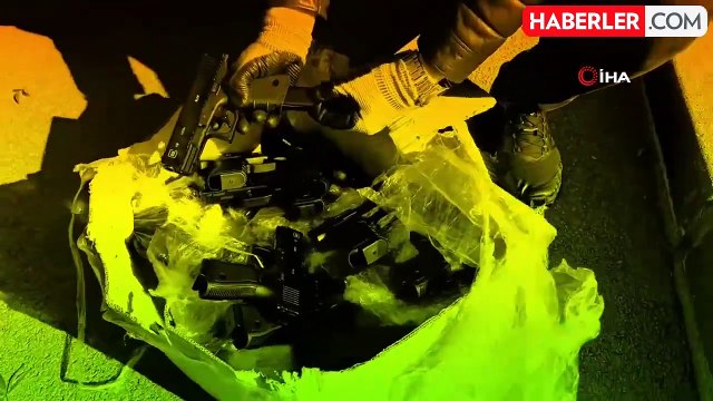 Kocaeli'de 248 Ruhsatsız Tabanca ve Uyuşturucu Ele Geçirildi