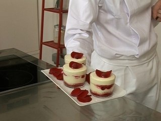 Tiramisu à la rose et à la framboise