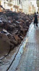 Una de las calles afectadas tras el paso de la DANA