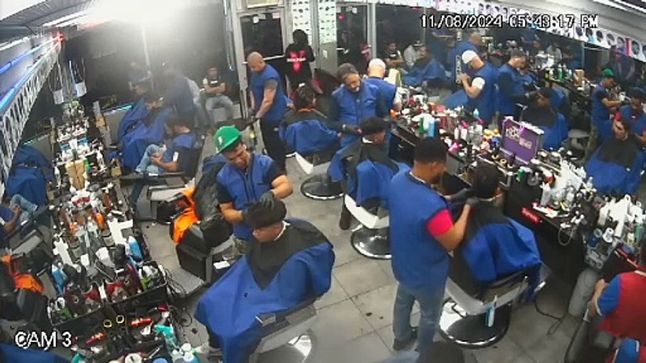 Barber confronts gunmen in Queens
