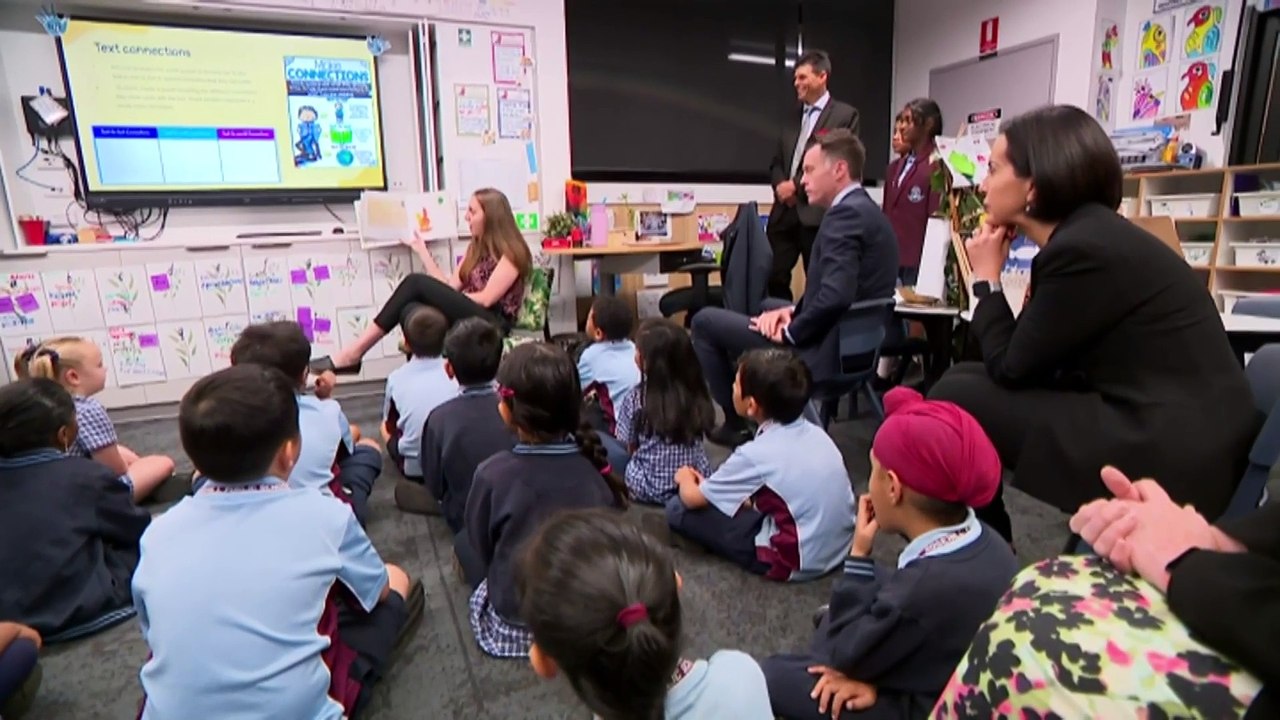 NSW police officers offered pay rise of almost $50,000 per-year in ‘highest increase in last 30 years’