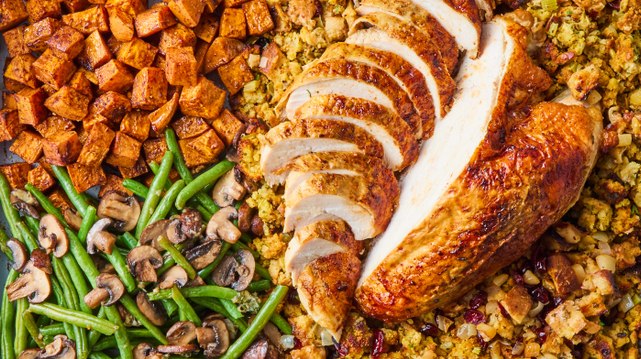 Sheet-Pan Thanksgiving Dinner: Less Multitasking, More Post-Meal Napping