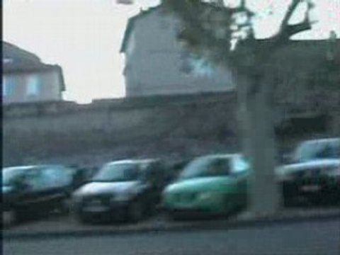 Avignon, France : remparts, Rhône, pont d'Avignon