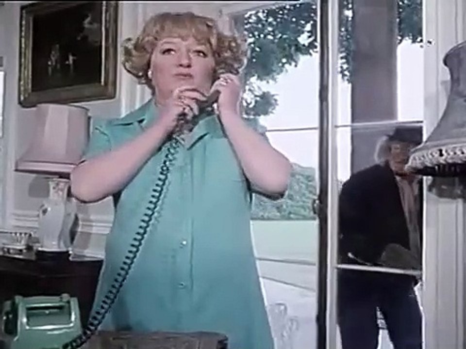 Worzel Gummidge - Season 1 Episode 06: Worzel Pays a Visit