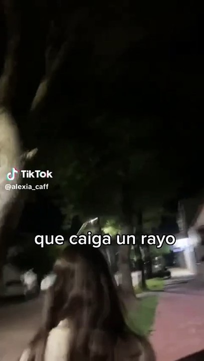 que caiga un rayo