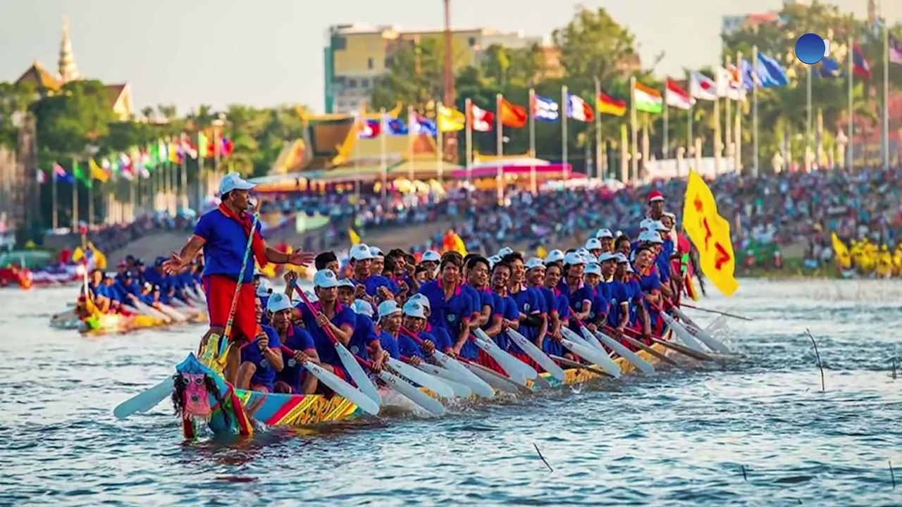 ឈ្វេងយល់ពីព្រះរាជពិធីបុណ្យអុំទូកខ្មែរ