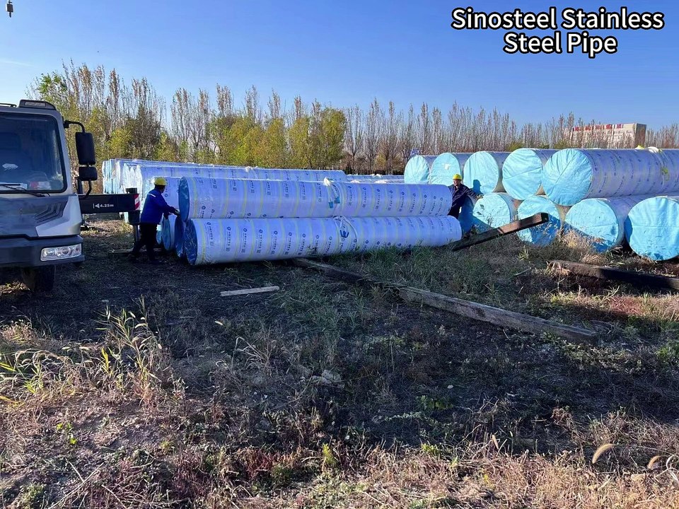 The stainless steel pipe ordered by the customer has arrived