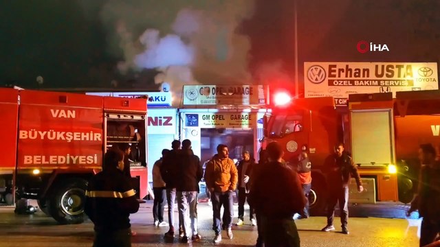Van Oto Sanayi Sitesi'nde korkutan yangın