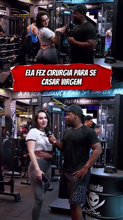 Ela fez cirurgia para se casar virgem