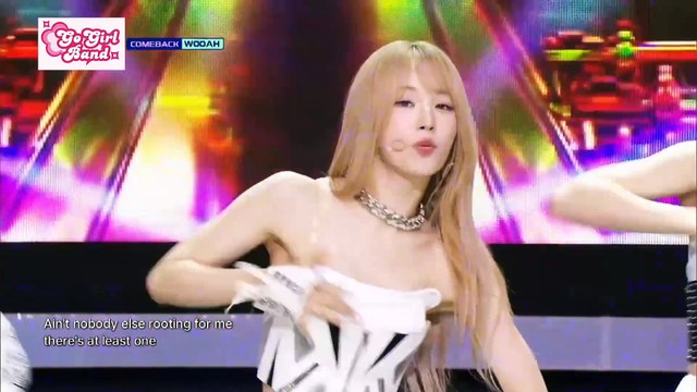 WOOAH, POM POM POM (우아, POM POM POM) [LIVE]