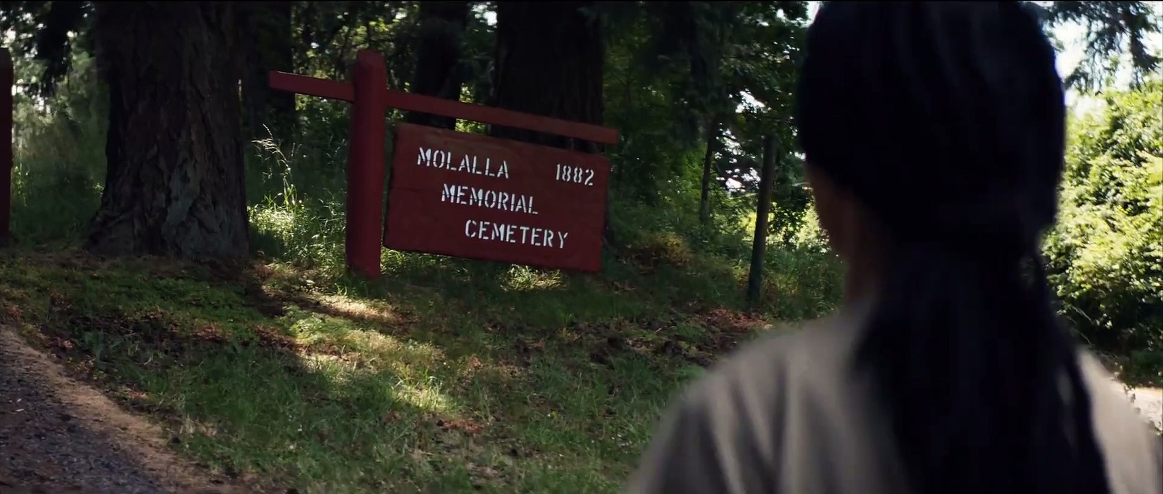 My Dead Friend Zoe Trailer OV