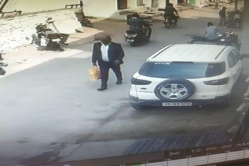 डॉक्टर से साढ़े सात लाख रूपए की ठगी