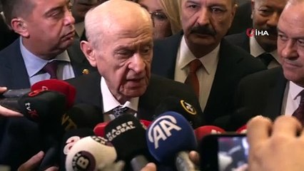 MHP Genel Başkanı Devlet Bahçeli'den gazetecilere sert cevap: Mesleği bırakın!