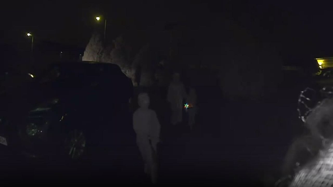 Halloween doorbell prank sends trick-or-treaters running, but one kid stays for candy