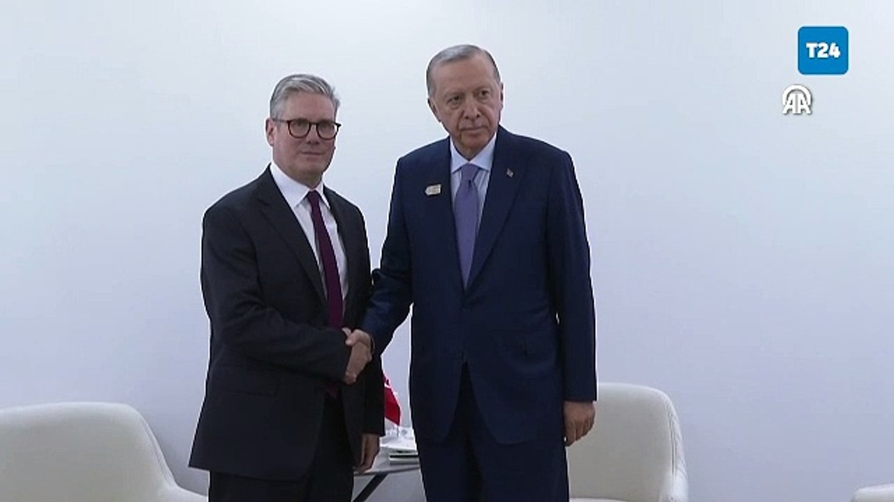 Cumhurbaşkanı Erdoğan, Britanya Başbakanı Keir Starmer ile görüştü