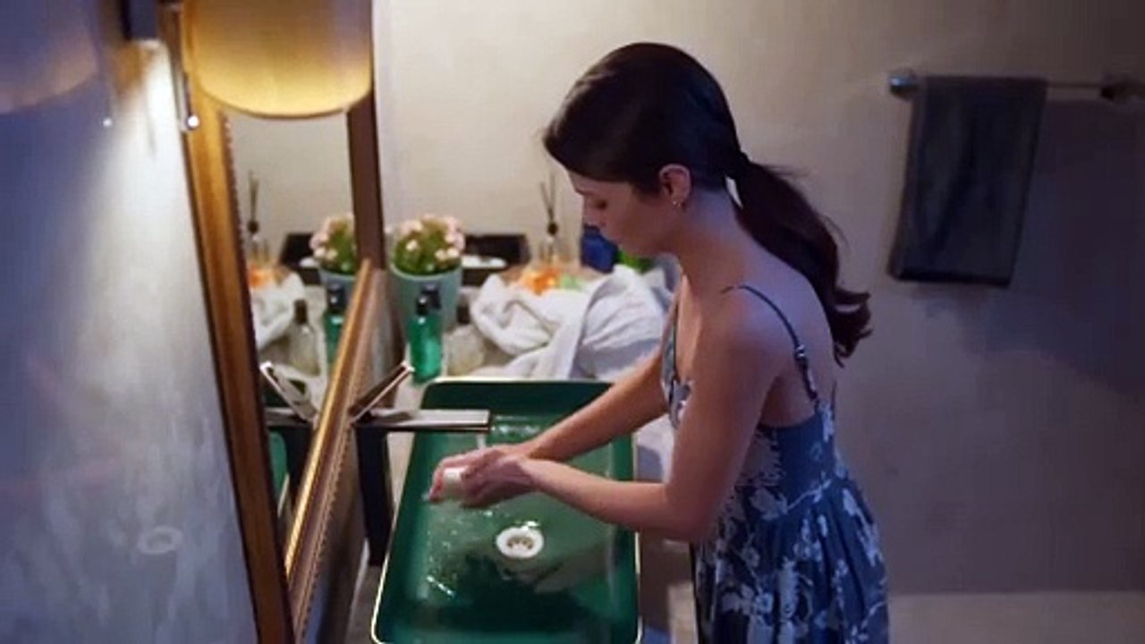 Uzak Şehir dizisi izleyici ile buluştu! Uzak Şehir dizisi konusu ne? Uzak Şehir oyuncuları kim?