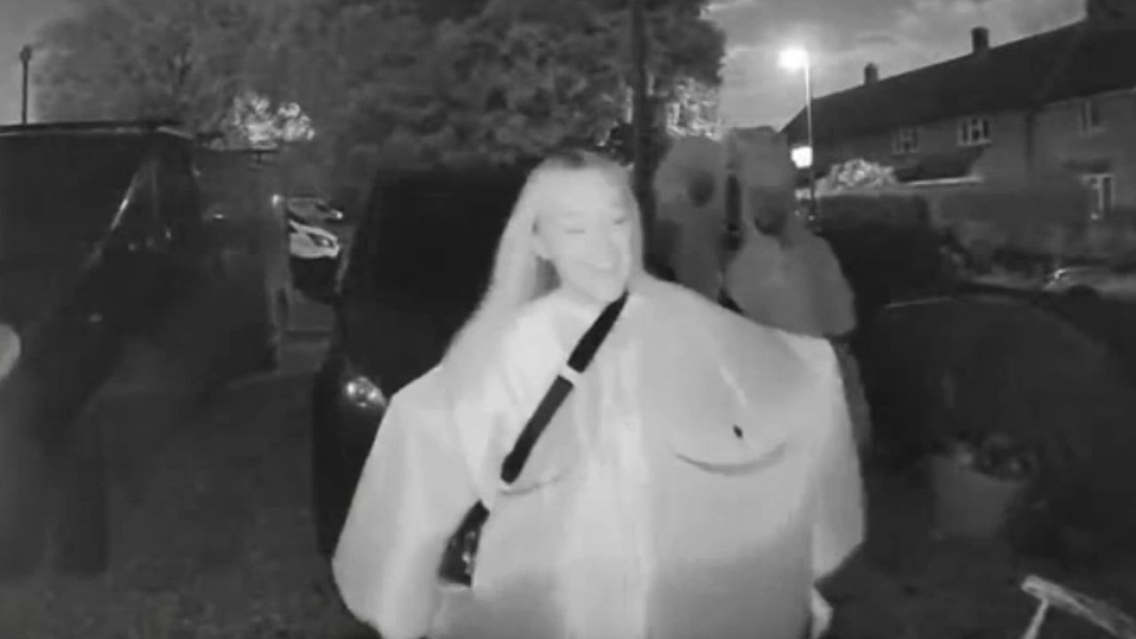 Glimpses of comically chaotic Halloween party caught on doorbell camera ...