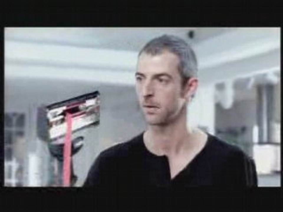 Un mec c'est con parfois!