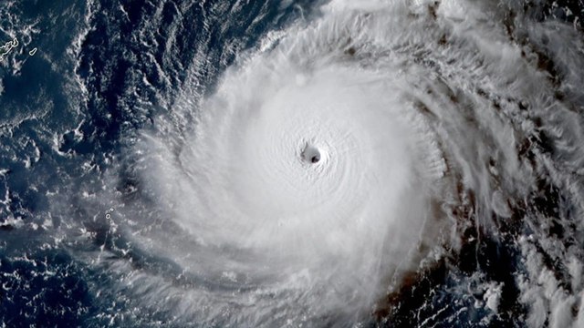 Chuyên gia nói về hàng loạt cơn bão liên tiếp vào biển Đông