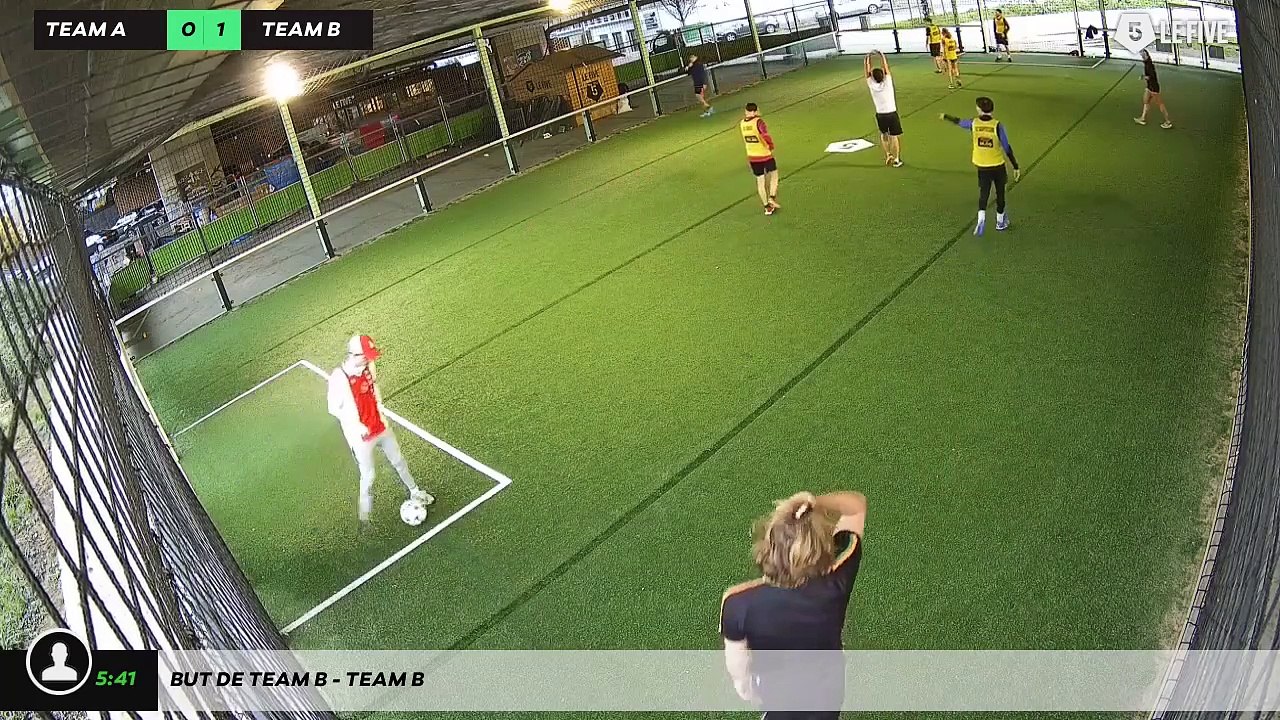 But de Team B - Team B