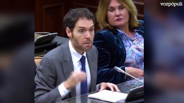 La corrupción rodea a Pedro Sánchez