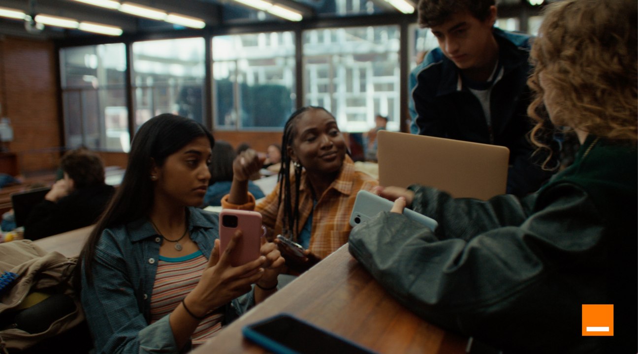 Les engagements On, toujours bien connecté. Le prêt de mobile - Orange