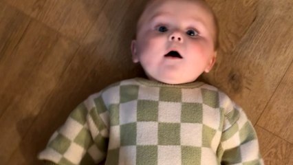 Baby’s hilarious crawling technique becomes his favorite way to explore the house