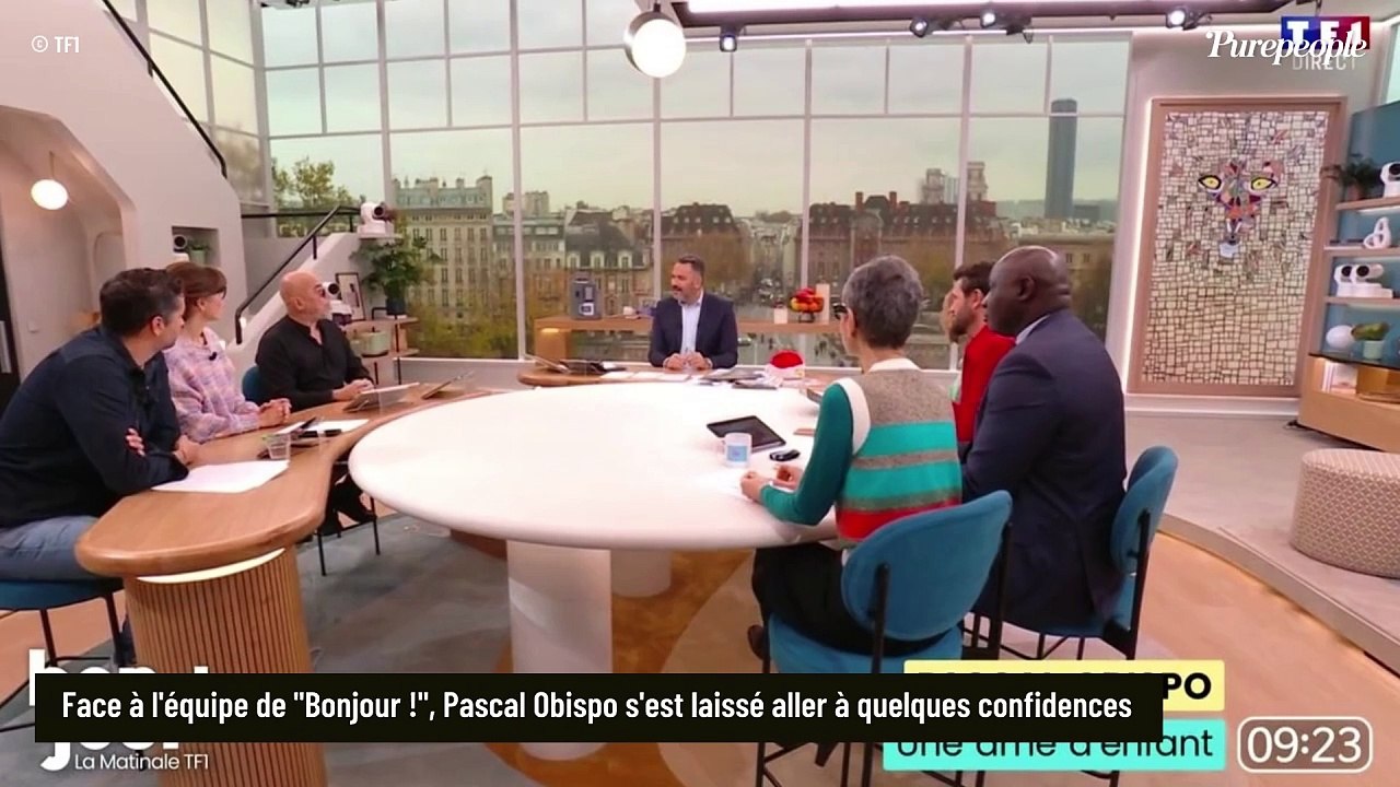"On balance des dossiers comme ça..." : Bruce Toussaint gêné après avoir été affiché par Pascal Obispo dans "Bonjour !"