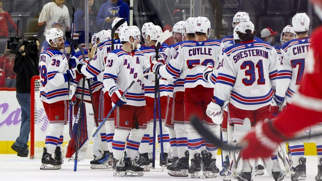 Tonight's NHL Match-Ups: Jets, Bruins, Islanders Face Off