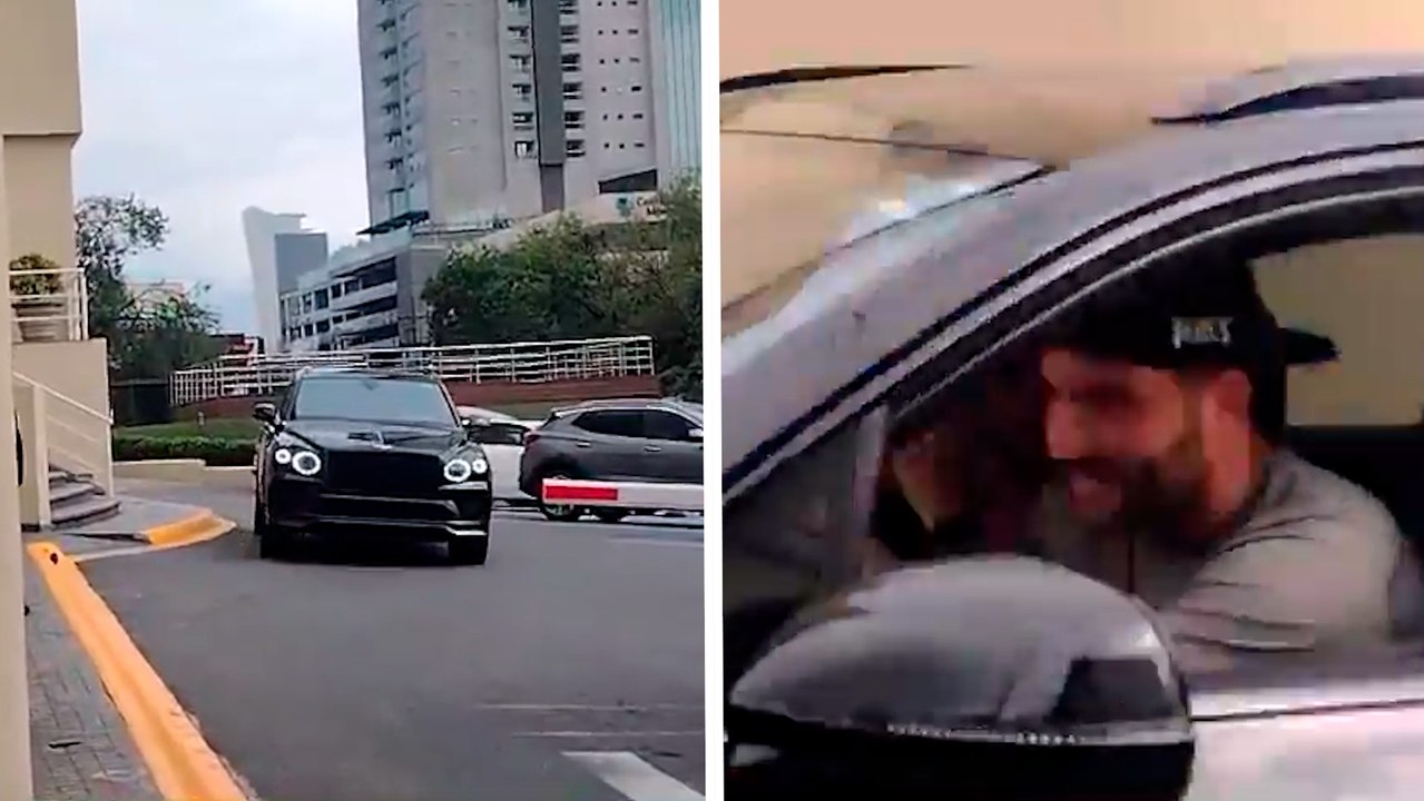 Gignac es captado al salir del hospital tras su lesión en el Tigres vs. Cruz Azul y asegura estar: "Muy grave"