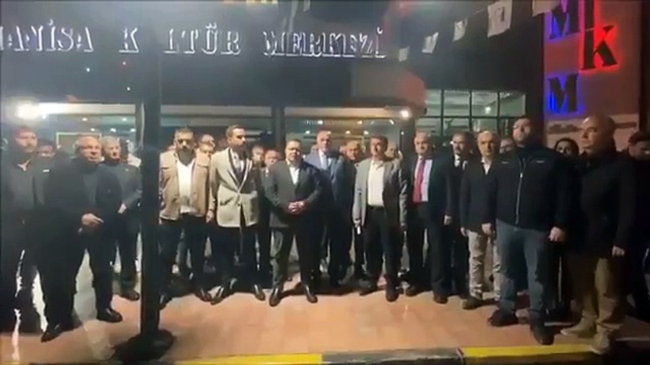 Bahçeli'nin ismi kaldırıldı; MHP İl Başkanı "olacaklardan biz mesul değiliz" dedi