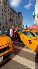 Louis Vuitton Sulap Tokonya Jadi Koper Raksasa Di 5TH Avenue, New York