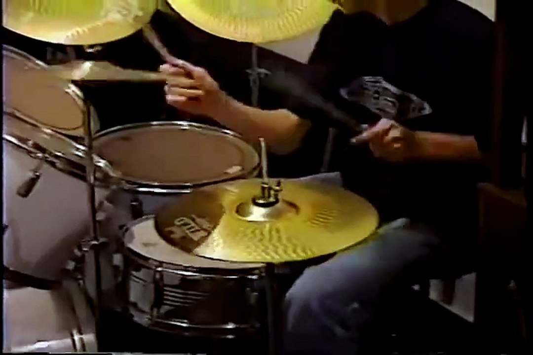 T(h)rash: Metallica - Welcome Home (Sanitarium) cover (from old 1995 VHS) | Daniel Fraga