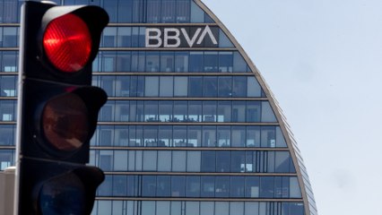 ANÁLISIS | Los tres muros a los que se enfrenta la opa de BBVA sobre Sabadell al entrar en Fase 2