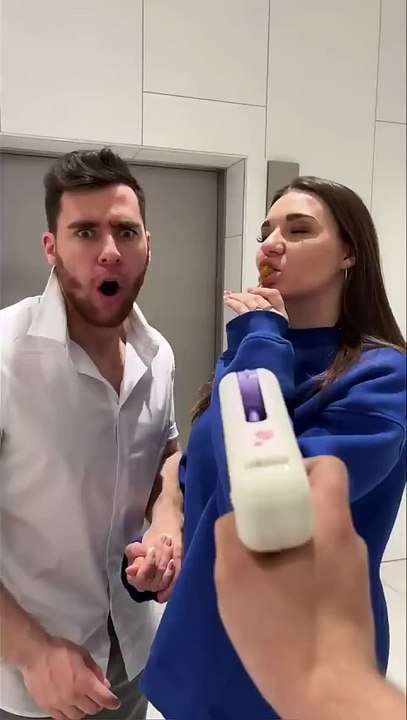 Pickup kissing Prank 💋