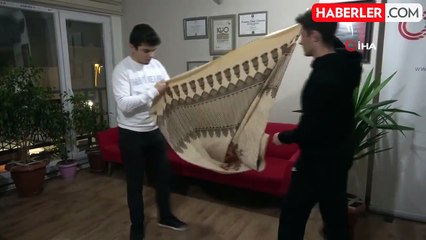 Sivas'ta 70 Yıllık Anneanne Perdeleri 900 Bin Liraya Satışa Çıkartıldı