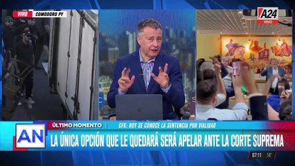 Protesta frente a Comodoro Py por fallo judicial que podría ratificar una condena contra Cristina Fernández de Kirchner