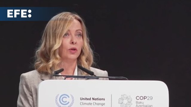 Meloni: “Por el momento no hay alternativa a los combustibles fósiles, debemos tener una visión realista